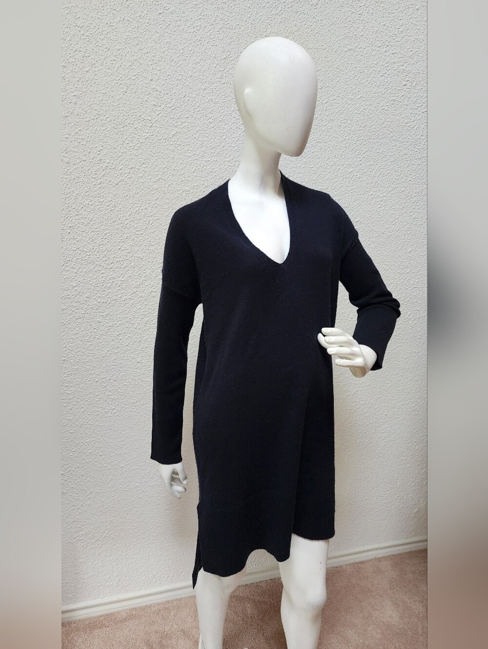 Rails Black Tilda Midnight V-Neck Mini Dress Size S - Picture 3 of 9